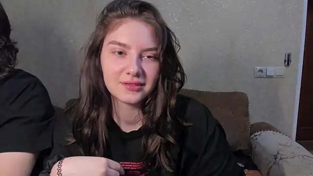 Snapshot of love_lina_muuur chatting on February 16, 3:30 pm love lina muuur online show from February 16, 3:30 pm