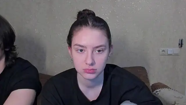 Snapshot of love_lina_muuur chatting on February 23, 3:31 pm love lina muuur online show from February 23, 3:31 pm