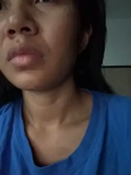 Alittleasaingirl online show from March 18, 12:03 am