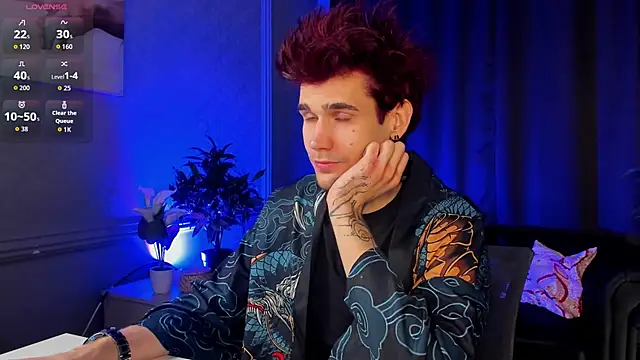 Snapshot of trevor_dreams chatting on February 26, 3:22 pm trevor dreams online show from February 26, 3:22 pm