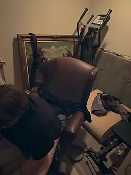 kallme1tee95 online show from March 7, 10:56 am