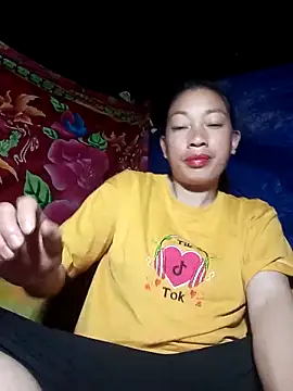 Snapshot of Susuu5790 chatting on March 2, 8:37 pm Susuu5790 online show from March 2, 8:37 pm