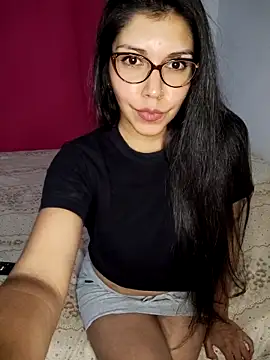 Snapshot of Morochaa198 chatting on March 2, 4:25 am Morochaa198 online show from March 2, 4:25 am