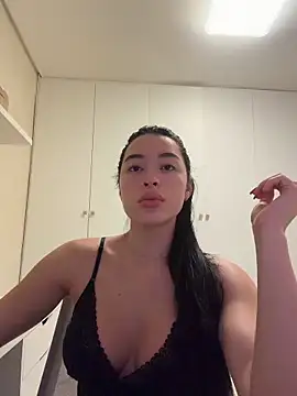 Snapshot of anab_model chatting on February 20, 1:11 pm anab model online show from February 20, 1:11 pm