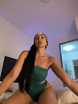 caritoo21 online show from March 1, 8:22 pm