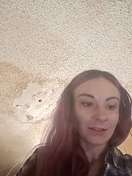 Snapshot of issyamazin chatting on February 19, 2:46 pm issyamazin online show from February 19, 2:46 pm