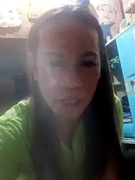 Snapshot of LA_Diva_fuck_me chatting on April 11, 12:31 pm LA Diva fuck me online show from April 11, 12:31 pm
