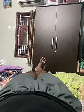 Snapshot of Magic_Spell_Tamil chatting on February 12, 4:35 pm Magic Spell Tamil online show from February 12, 4:35 pm