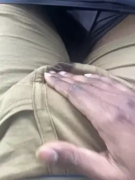 Snapshot of Magic_Spell_Tamil chatting on February 14, 10:56 am Magic Spell Tamil online show from February 14, 10:56 am