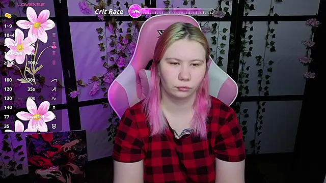 kitsune little online show from April 16, 8:31 pm