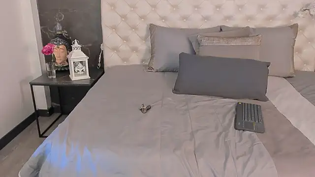 Samantha Dupre online show from March 25, 10:38 pm