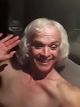 dustbunny64 online show from March 23, 9:13 am