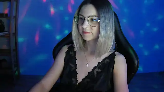 IceMayes online show from April 17, 6:00 pm