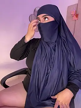 rashaaa  online show from February 14, 6:59 pm