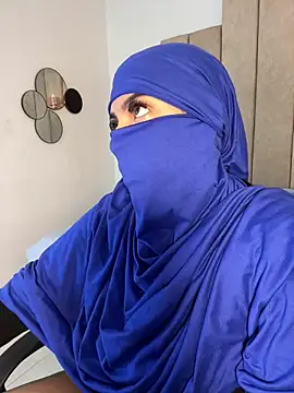 rashaaa  online show from March 11, 2:50 am