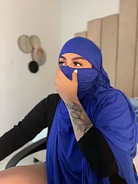 rashaaa  online show from March 13, 2:18 am