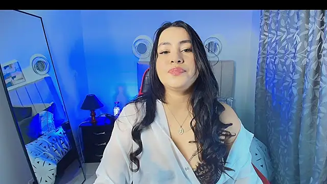 Liu wen  online show from March 4, 12:22 pm