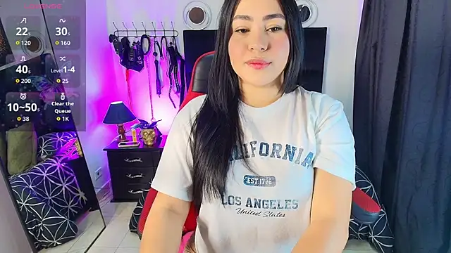 Liu wen  online show from March 31, 12:16 pm