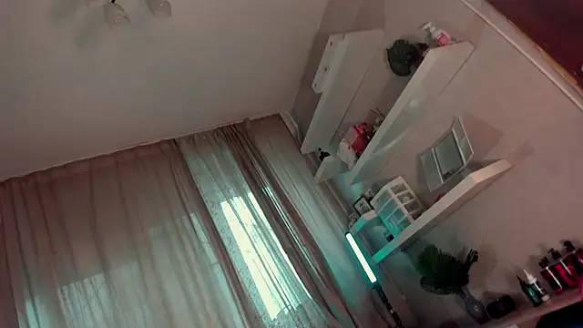 Marla Murr online show from April 13, 5:02 am