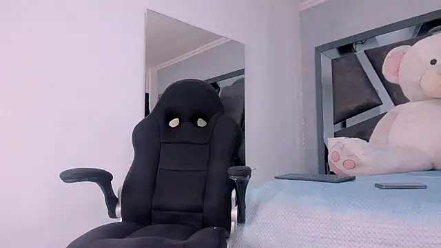 ElektraBomdans online show from March 15, 4:18 am