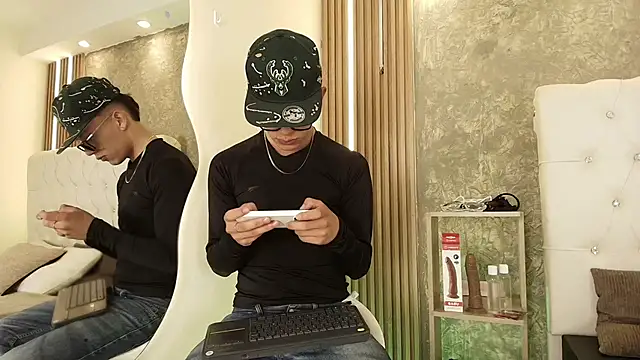 Dark Nico online show from April 2, 3:59 am