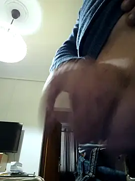 Snapshot of Ulisesss69 chatting on March 2, 4:03 pm Ulisesss69 online show from March 2, 4:03 pm