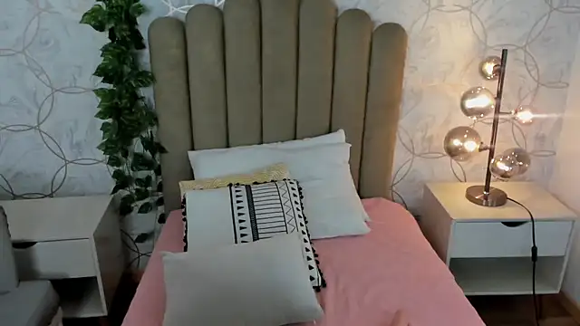 angelsky11 online show from April 5, 7:22 pm