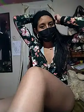 Snapshot of AkashaCute chatting on February 17, 4:09 am AkashaCute online show from February 17, 4:09 am