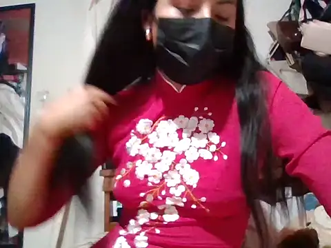 Snapshot of AkashaCute chatting on February 23, 1:47 am AkashaCute online show from February 23, 1:47 am