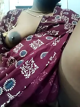 tamilkaviya431 online show from March 19, 4:38 am