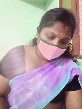 Snapshot of tamilkaviya431 chatting on June 20, 11:57 am tamilkaviya431 online show from June 20, 11:57 am