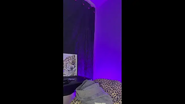 prince oliverr online show from April 6, 5:58 pm