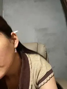 Snapshot of Tina-hotsx chatting on February 15, 2:25 pm Tina-hotsx online show from February 15, 2:25 pm