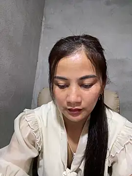 Snapshot of Tina-hotsx chatting on February 25, 5:39 am Tina-hotsx online show from February 25, 5:39 am