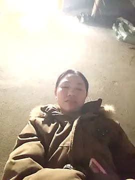 Snapshot of Pretty_girl_2 chatting on February 14, 3:20 pm Pretty girl 2 online show from February 14, 3:20 pm