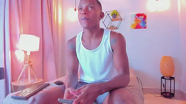 hanssmitt online show from February 24, 7:01 pm