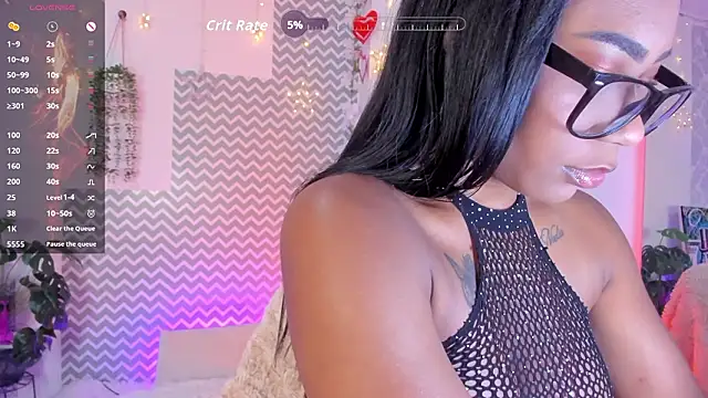 Snapshot of NahomyVega chatting on March 6, 7:43 pm NahomyVega online show from March 6, 7:43 pm