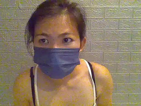 strong-girl93 online show from February 27, 3:34 pm