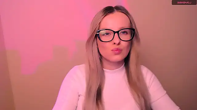 Snapshot of AnnePeach chatting on February 27, 5:46 pm AnnePeach online show from February 27, 5:46 pm