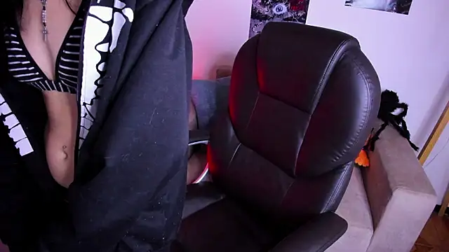 Hoshi Miuu online show from March 20, 1:27 pm