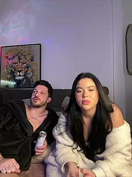 Snapshot of lanaprado chatting on February 17, 9:54 pm lanaprado online show from February 17, 9:54 pm