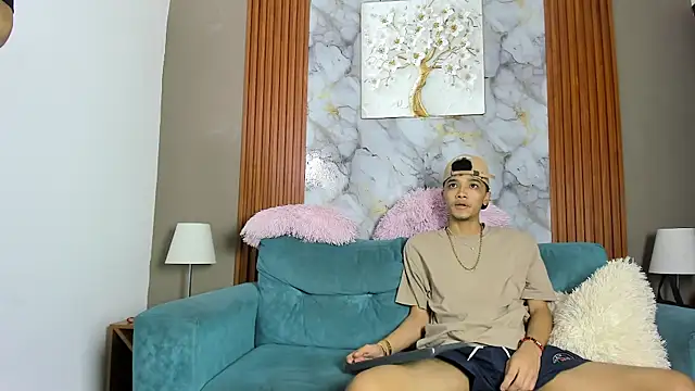 YOUNG BOYS HELL online show from March 22, 1:20 am