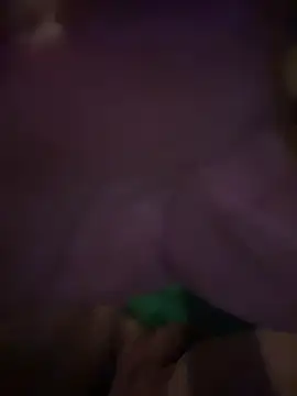 Snapshot of glazed6 chatting on March 3, 8:42 am glazed6 online show from March 3, 8:42 am