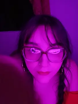 daphneev online show from May 20, 12:17 am