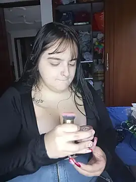 daphneev online show from May 27, 9:23 pm