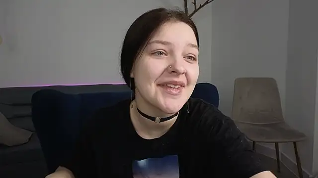 DeliaEffy online show from March 22, 12:52 pm