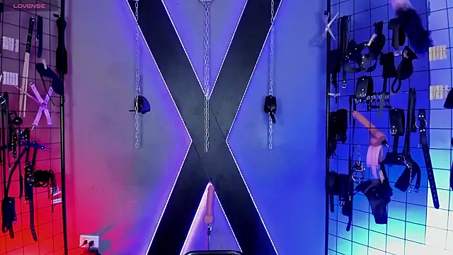 Snapshot of Victorya_Emily_BDSM chatting on February 17, 6:58 pm Victorya Emily BDSM online show from February 17, 6:58 pm