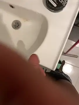 Snapshot of Mami342134 chatting on February 23, 1:41 pm Mami342134 online show from February 23, 1:41 pm