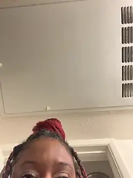 ShortcakeMochaa online show from April 18, 7:58 pm