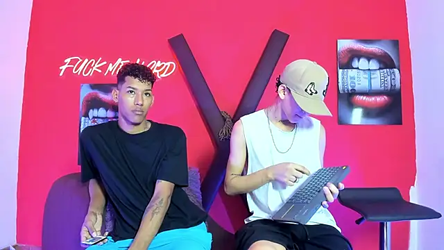 Snapshot of BOYS_PLAY chatting on March 2, 1:29 pm BOYS PLAY online show from March 2, 1:29 pm